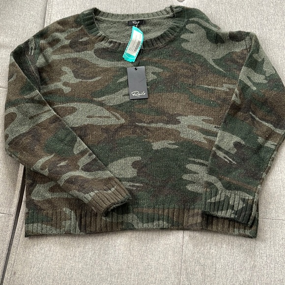 RAILS Perci Jungle Camo Wool Sweater size M NWT - Picture 2 of 5